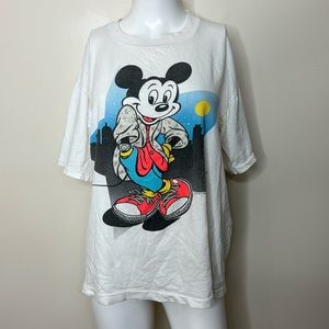 Vintage Disney Mickey Mouse tshirt women’s L